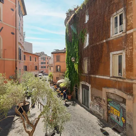 Dorotea Trastevere Apartment Rome